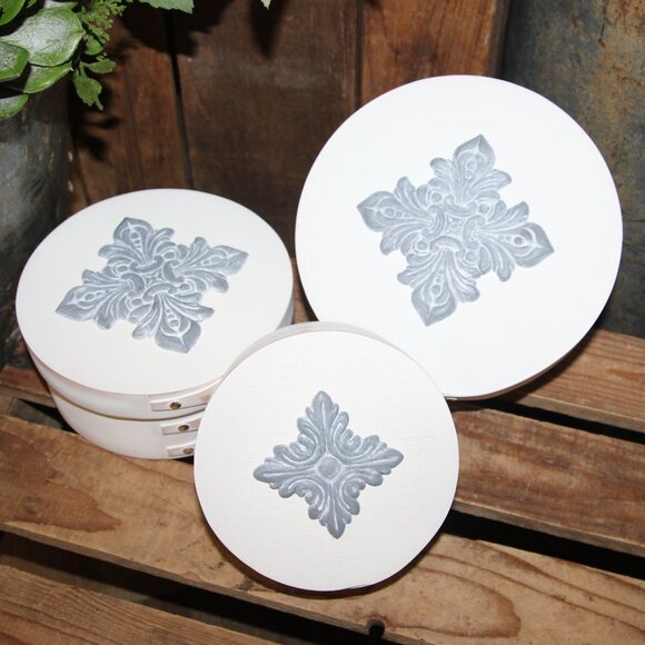NEW! Shabby French Gray & White Nesting Wood Shaker Boxes Trinket Decor Boxes - Picture 1 of 9